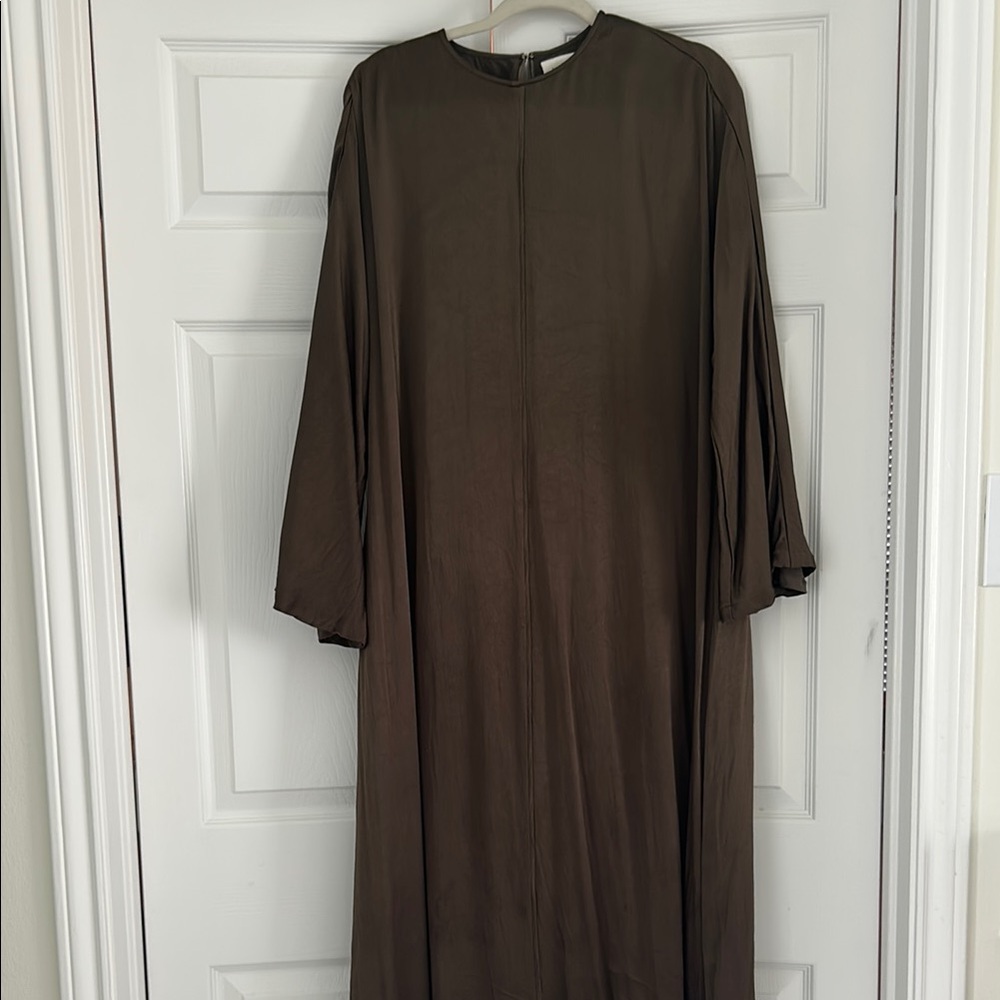 Women’s Silky Olive Green Dress Abaya